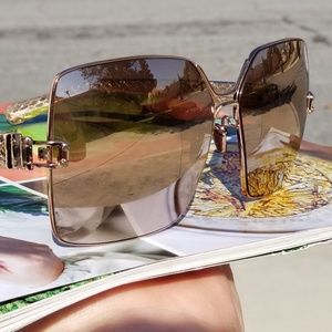 Linda farrow glasses